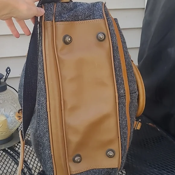Cambridge Vintage Gray Tweed and Leather Carry-On Satchel Weekender Bag - Picture 6 of 11